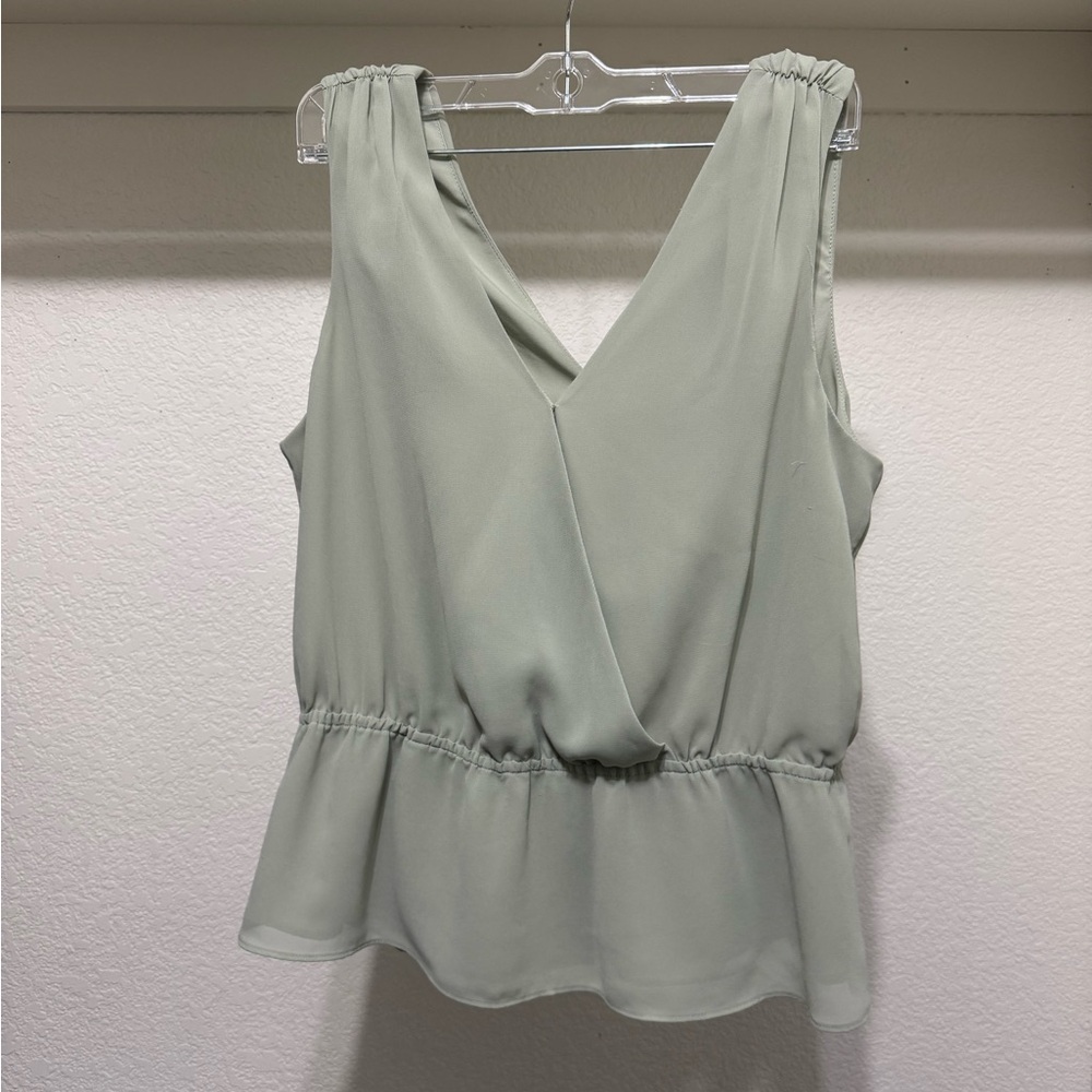 BANANA REPUBLIC SEA FOAM GREEN MINT BLOUSE